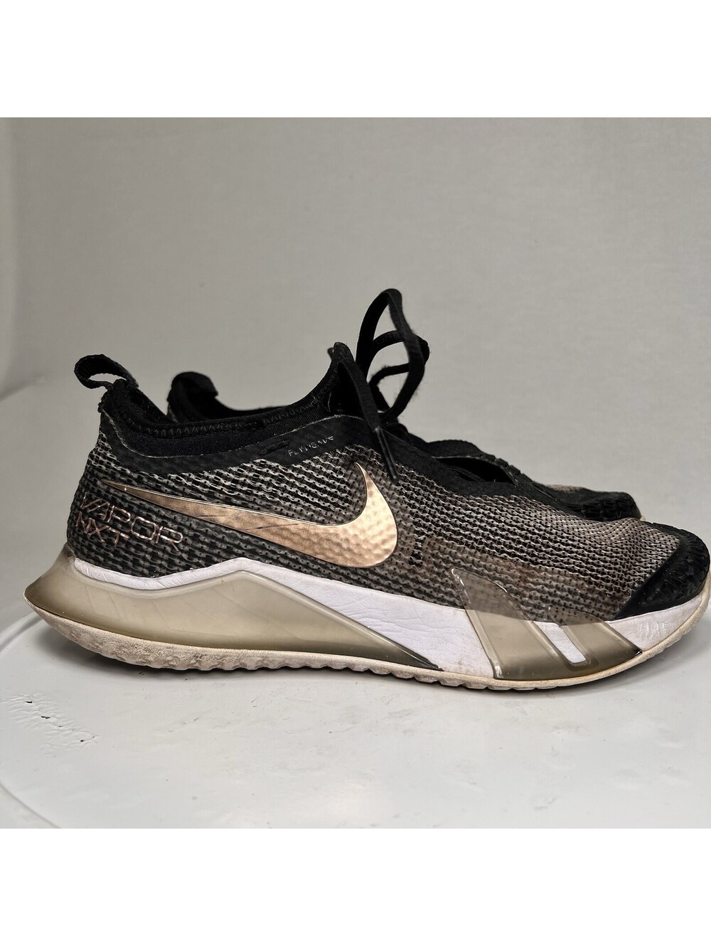 Nike Court React Vapor NXT Black Metallic Women's Tennis Shoes Size 7.5 Narrow